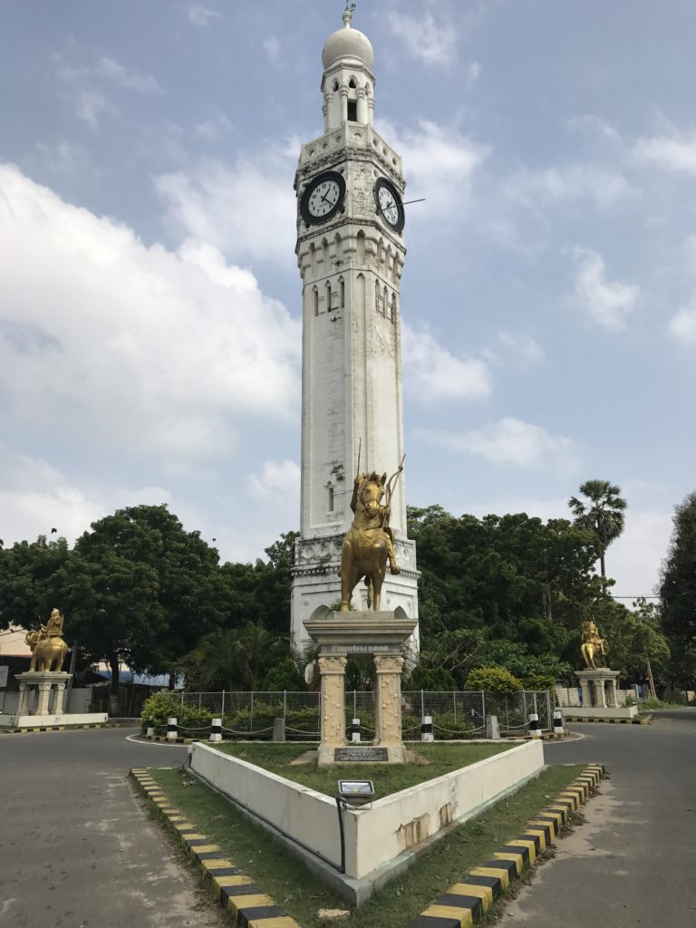 The Clock Tower of Jaffna: Frozen and Unfrozen Times of History